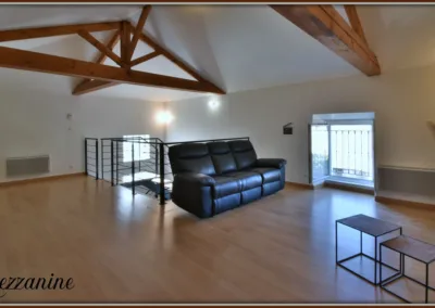 Annonces immobilières à Vouzailles 86170 longère maison plain-pied géothermie Parthenay Neuville-de-Poitou Poitiers - mezzanine - agence immobilière - Buxerolles 86180