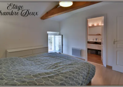 Annonces immobilières à Vouzailles 86170 longère maison plain-pied géothermie Parthenay Neuville-de-Poitou Poitiers - chambre 2 étage - agence immobilière - Buxerolles 86180