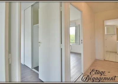 Annonces immobilières à Poitiers 86000 maison T4 avec jardin couloir étage lumineux - agence immobilière - Buxerolles 86180