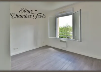 Annonces immobilières à Poitiers 86000 maison T4 avec jardin chambre parentale - agence immobilière - Buxerolles 86180