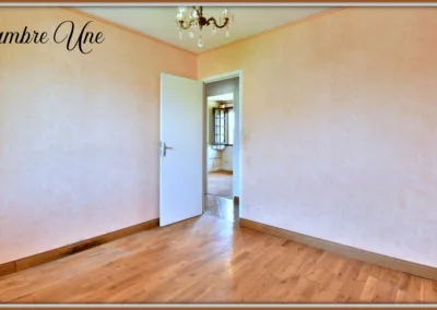 Annonces immobilières à Buxerolles 86180 - Chambre principale maison - agence immobilière