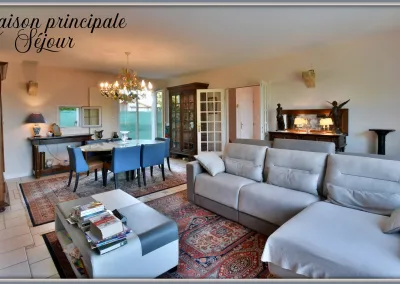 Annonces immobilières à Biard 86580, aux portes de Poitiers, séjour de la maison principale - agence immobilière - Buxerolles 86180