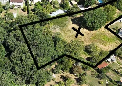 Annonces immobilières à Biard 86580, terrain constructible de 6187 m2, rue Turquand - Délimitation de la zone constructible vue drone - Agence Immobilière - Buxerolles 86180