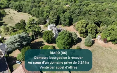 BIARD 86580, demeure bourgeoise à rénover avec terrain constructible